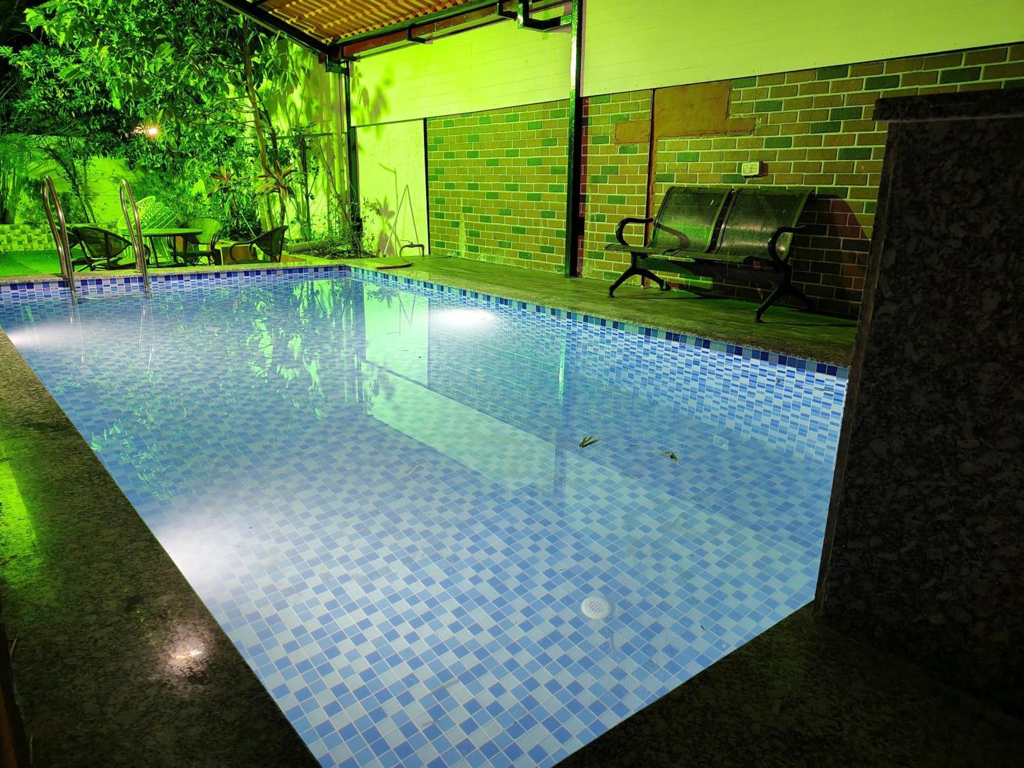 Taj Villa With Free Wifi Lonavala Ngoại thất bức ảnh